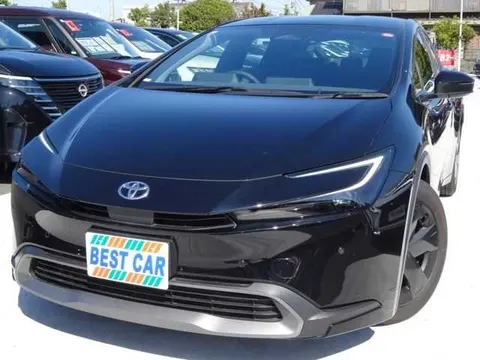 Toyota Prius 2024 купить в Москве