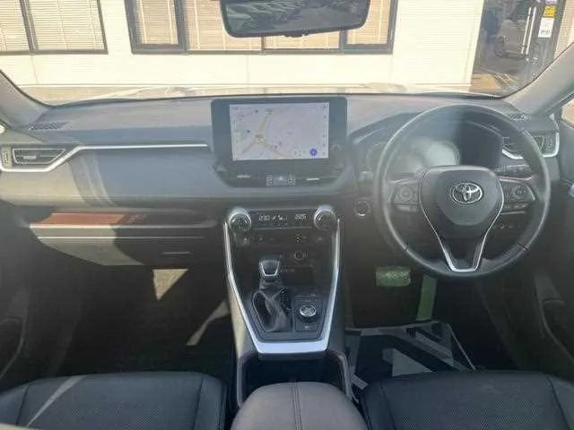 Toyota RAV4 2023 — миниатюра 2
