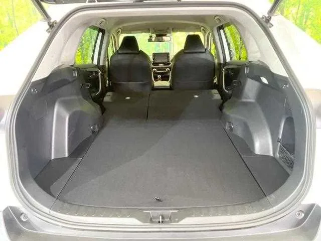 Toyota RAV4 2022 — миниатюра 4