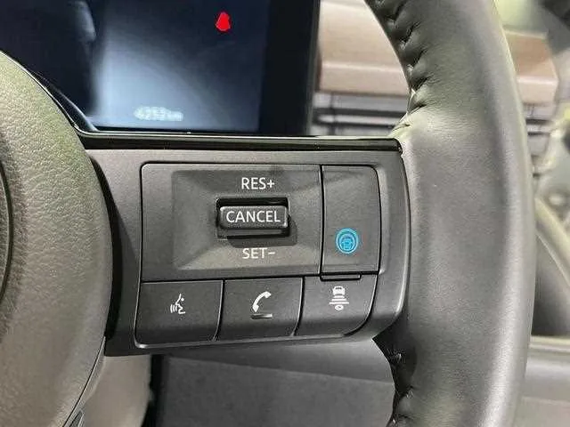 Nissan Serena 2023 — миниатюра 3