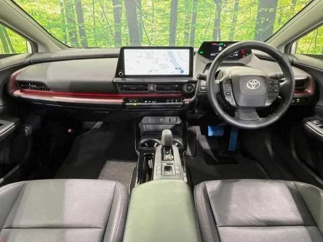 Toyota Prius 2023 — миниатюра 2