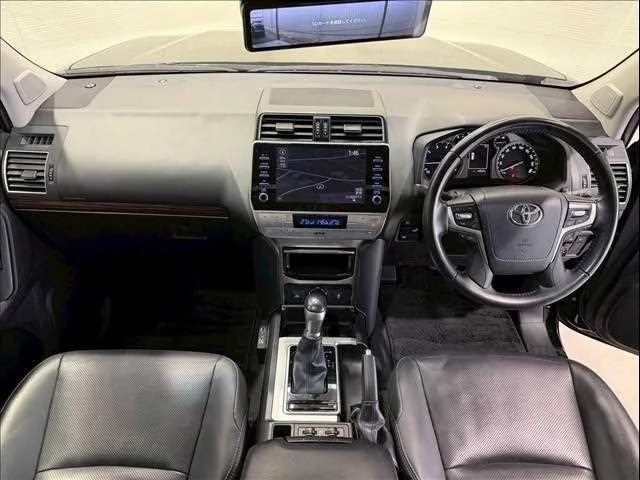 Toyota Land Cruiser Prado 2023 — миниатюра 2