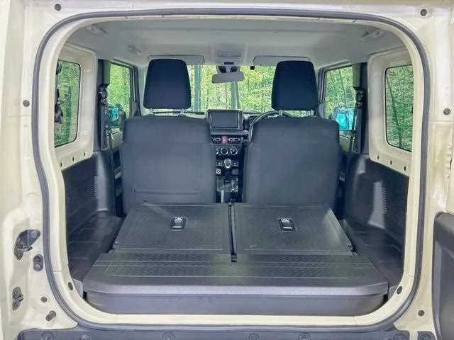 Suzuki Jimny 2023 — миниатюра 4