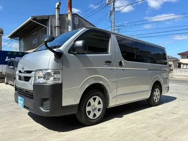 Toyota Hiace Van 2024 — миниатюра 5