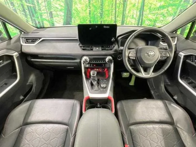 Toyota RAV4 2023 — миниатюра 2