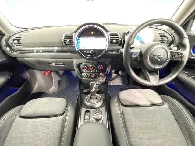 BMW MINI 2024 — миниатюра 2