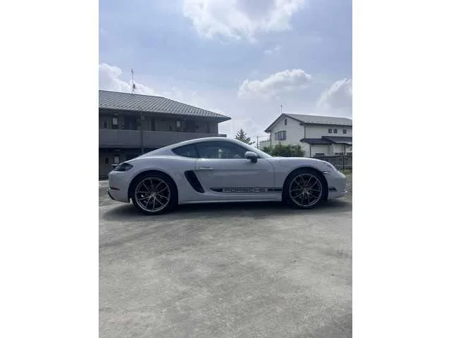 Porsche Cayman 2025 — миниатюра 3