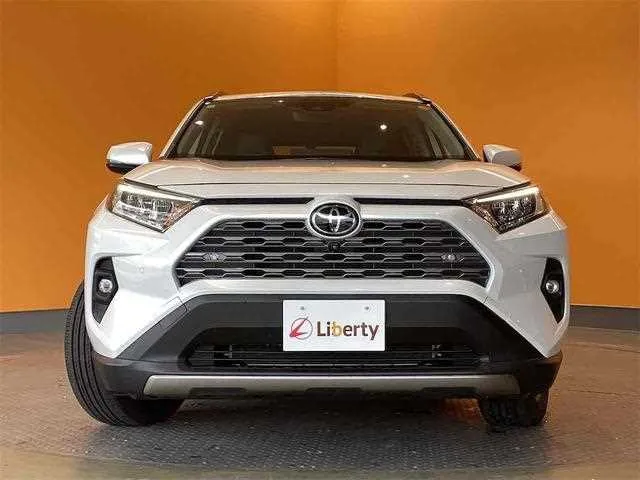 Toyota RAV4 2022 — миниатюра 4