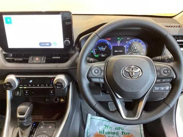Toyota RAV4 2025 — миниатюра 3