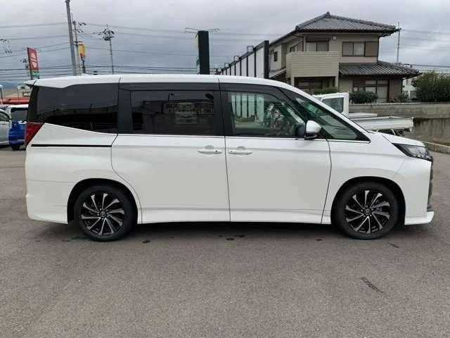 Toyota Noah 2025 — миниатюра 5