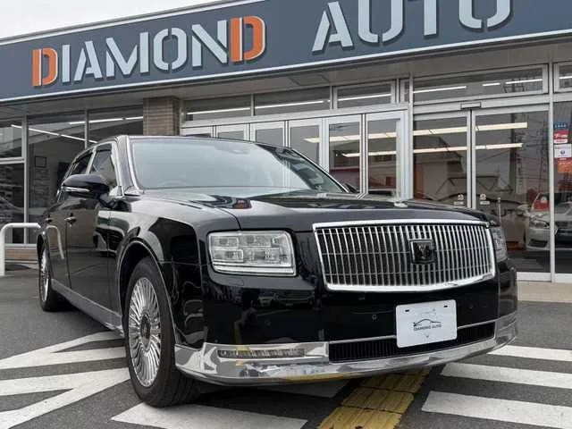 Toyota Century 2023 — миниатюра 2