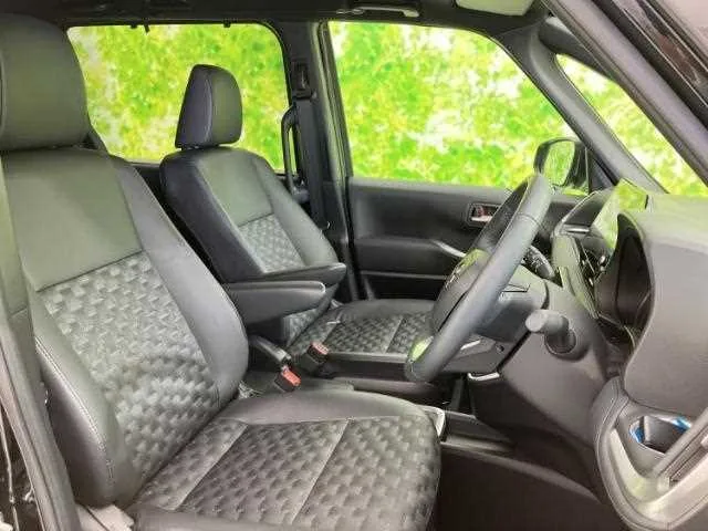 Toyota Voxy 2025 — миниатюра 4