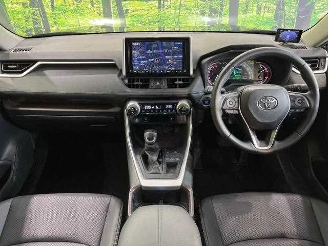 Toyota RAV4 2022 — миниатюра 2