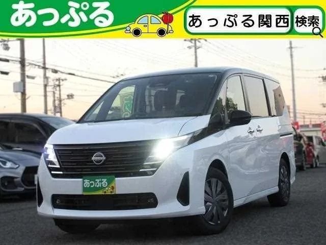 Nissan Serena 2023 — фото 1, купить с доставкой в Москву