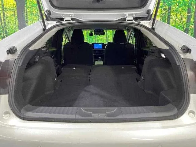 Toyota Prius 2024 — миниатюра 4