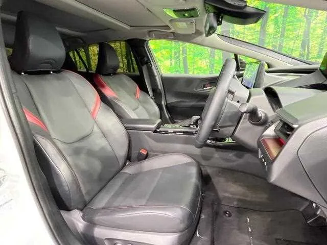 Toyota Prius 2024 — миниатюра 5