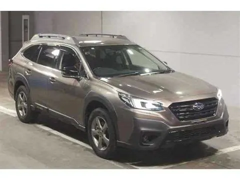 Subaru Outback 2022 купить в Москве