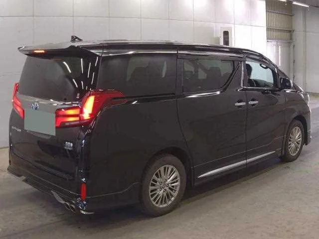 Toyota Alphard Hybrid 2022 — миниатюра 3