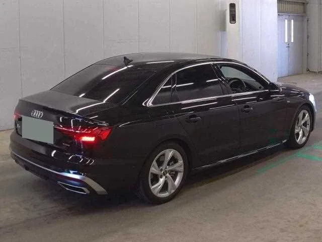 Audi A4 2023 — миниатюра 2