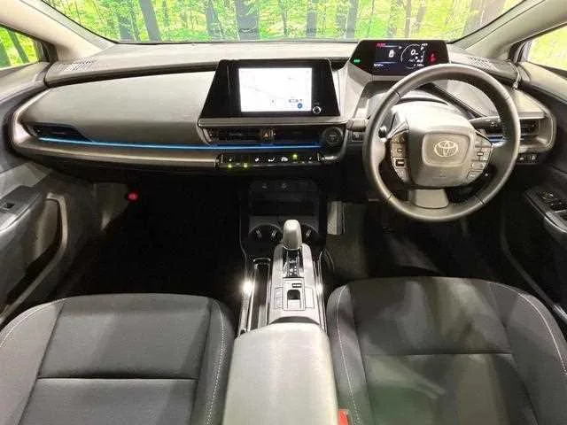 Toyota Prius 2024 — миниатюра 2