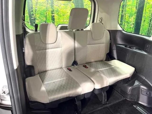 Nissan Serena 2022 — миниатюра 4
