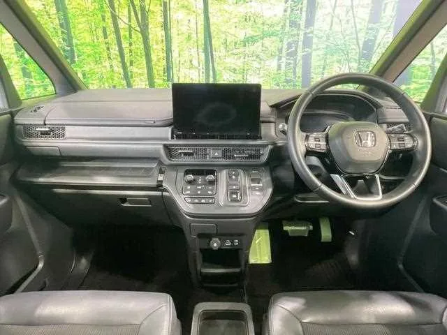 Honda Step WGN 2023 — миниатюра 2