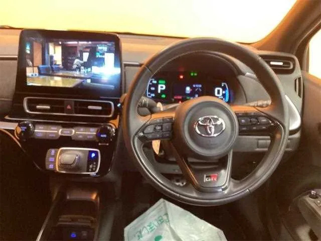 Toyota AQUA 2023 — миниатюра 5