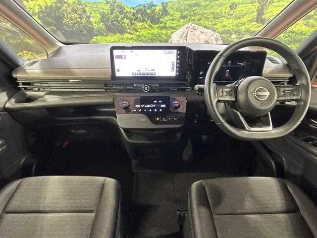 Nissan Serena 2023 — миниатюра 2