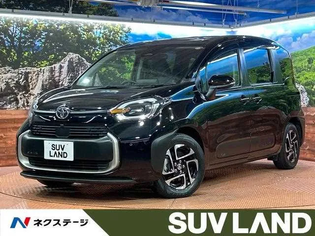 Toyota Sienta 2022 — фото 1, купить с доставкой в Москву