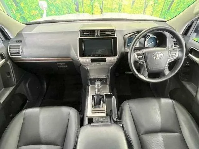 Toyota Land Cruiser Prado 2023 — миниатюра 2