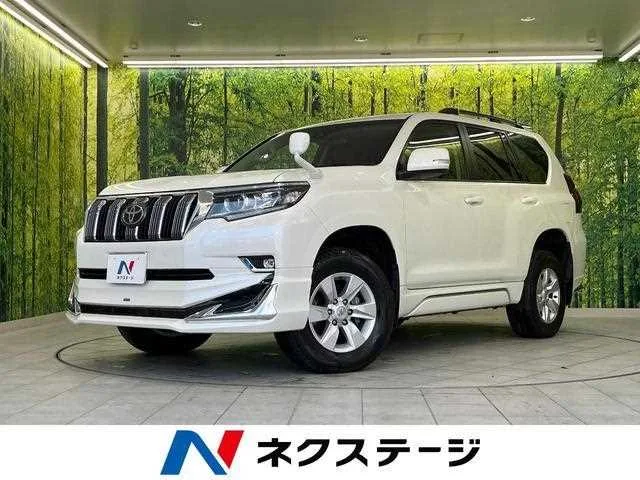 Toyota Land Cruiser Prado 2023 — фото 1, купить с доставкой в Москву