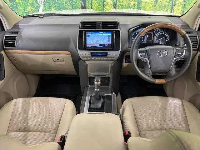 Toyota Land Cruiser Prado 2022 — миниатюра 2