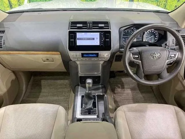 Toyota Land Cruiser Prado 2022 — миниатюра 2