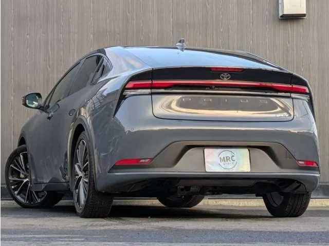 Toyota Prius 2023 — миниатюра 5