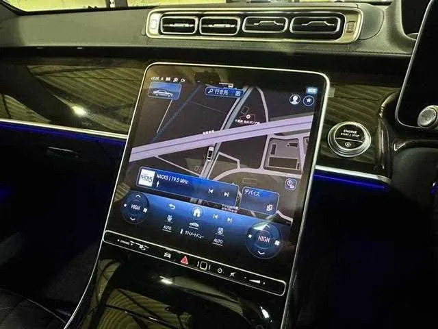 Mercedes-Benz S-Class 2022 — миниатюра 3
