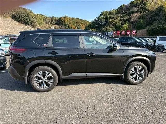 Nissan X-Trail 2023 — миниатюра 4