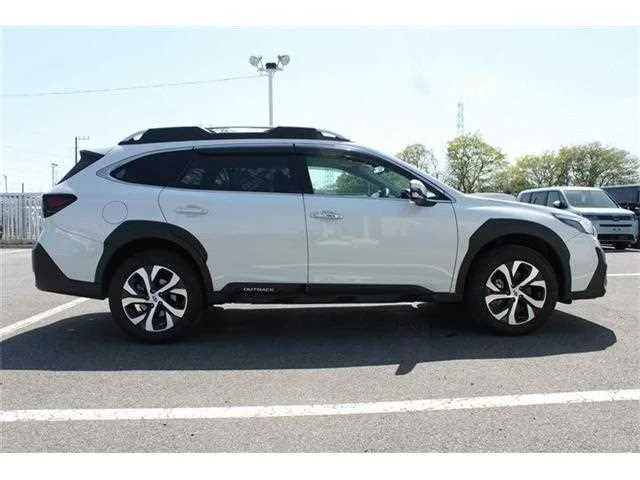 Subaru Outback 2023 — миниатюра 4