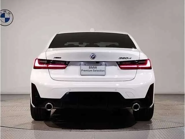 BMW 3 Series 2022 — миниатюра 5