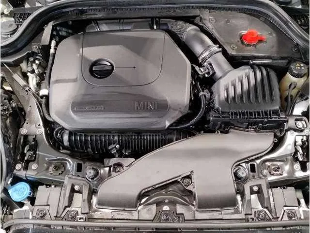 BMW MINI 2023 — миниатюра 4