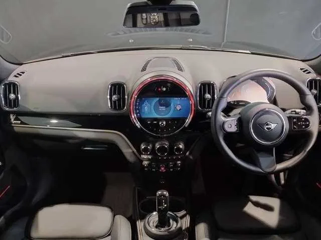 BMW MINI 2022 — миниатюра 2