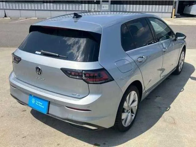 Volkswagen Golf 2025 — миниатюра 2