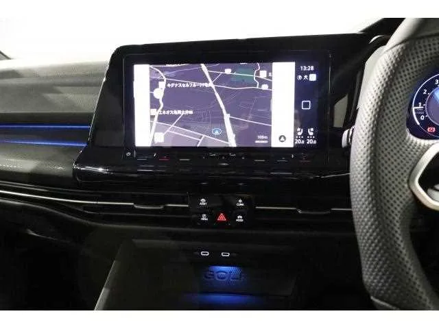 Volkswagen Golf GTI 2022 — миниатюра 5