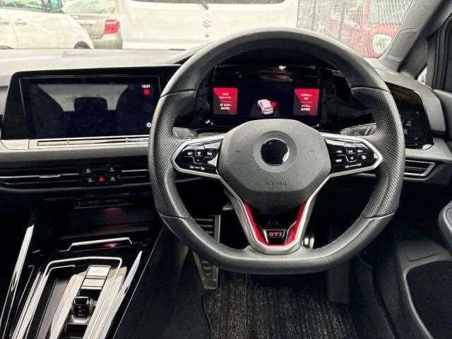 Volkswagen Golf GTI 2022 — миниатюра 4