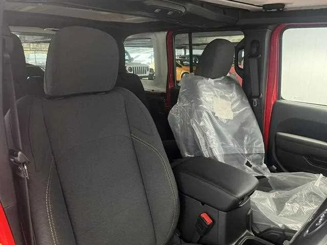 Jeep Wrangler 2025 — миниатюра 4