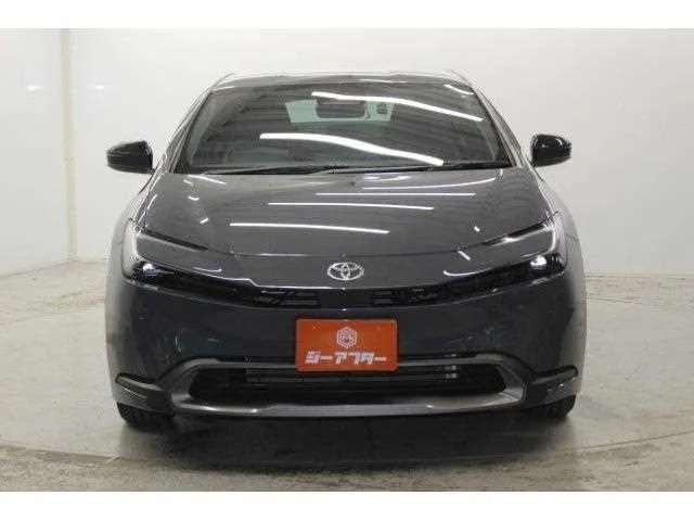 Toyota Prius 2024 — миниатюра 2