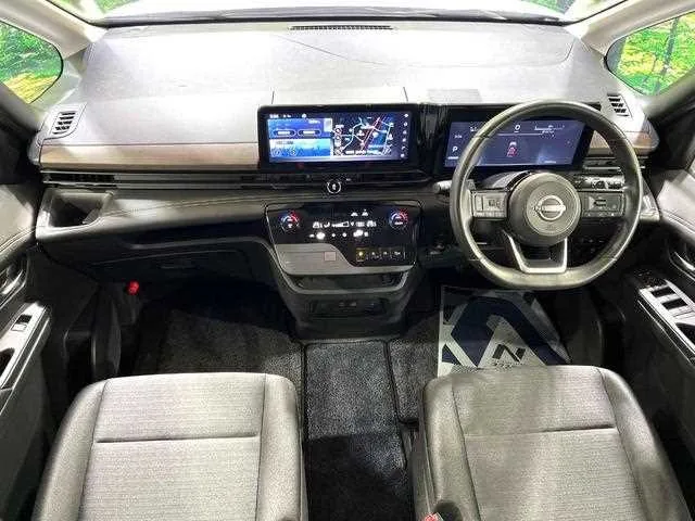 Nissan Serena 2023 — миниатюра 2