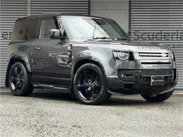Land Rover Defender 2024 — фото 1, купить с доставкой в Москву