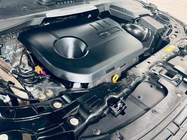 Land Rover Land Rover Others 2025 — миниатюра 2