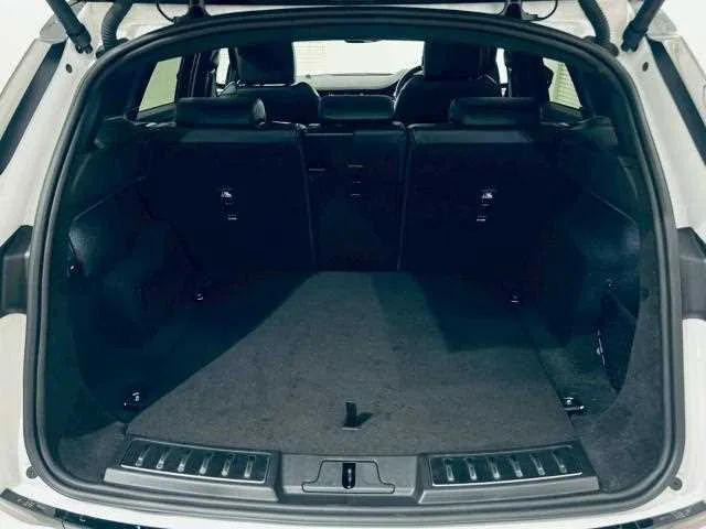 Land Rover Land Rover Others 2025 — миниатюра 4