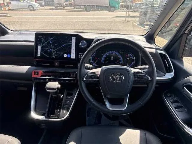 Toyota Noah 2022 — миниатюра 5